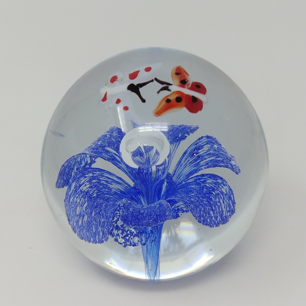 Art Glass Paperweight